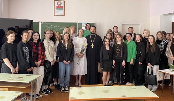 Все начинается с семьи